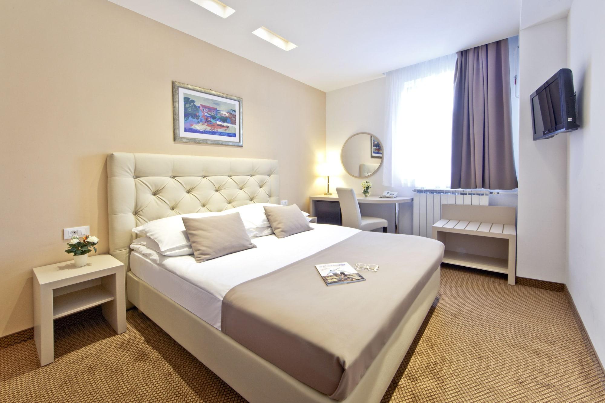 Hotel Central 3* Zagreb