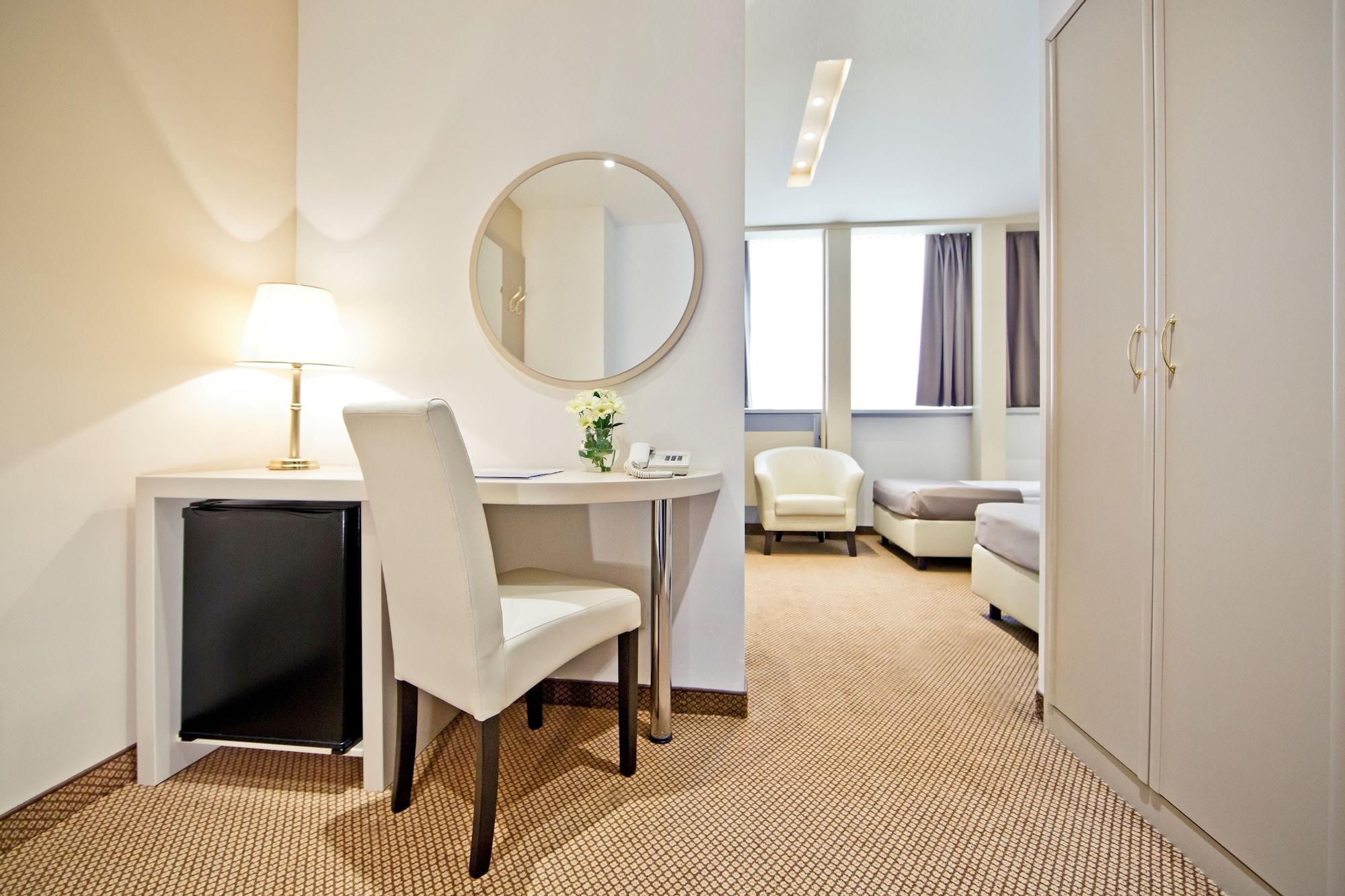 Hotel Central 3* Zagreb